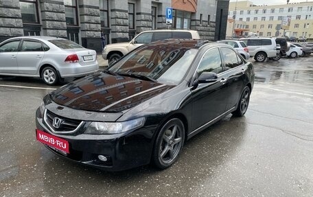 Honda Accord VII рестайлинг, 2004 год, 930 000 рублей, 1 фотография