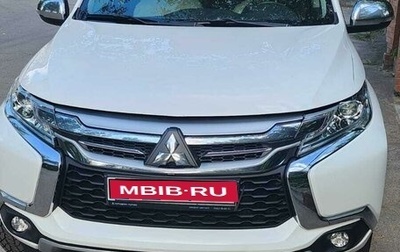 Mitsubishi Pajero Sport III рестайлинг, 2018 год, 3 300 000 рублей, 1 фотография