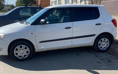 Skoda Fabia II, 2011 год, 500 000 рублей, 2 фотография