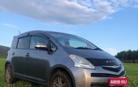 Toyota Ractis I, 2007 год, 811 000 рублей, 4 фотография