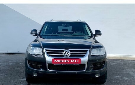 Volkswagen Touareg III, 2010 год, 1 440 000 рублей, 2 фотография