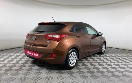 Hyundai i30 II рестайлинг, 2012 год, 925 000 рублей, 5 фотография