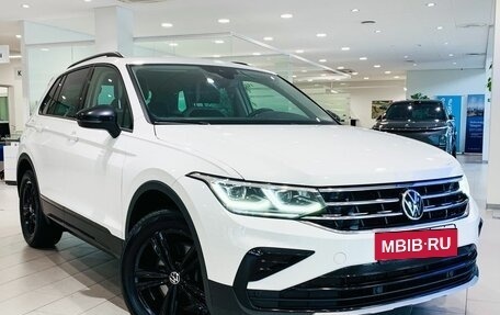 Volkswagen Tiguan II, 2021 год, 3 377 000 рублей, 3 фотография