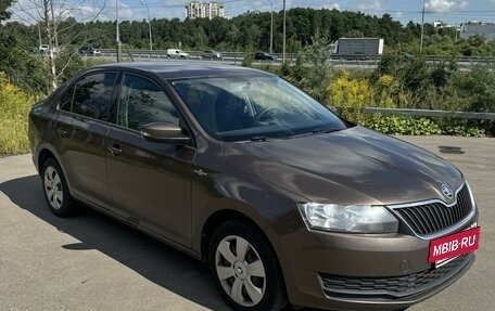 Skoda Rapid I, 2019 год, 1 750 000 рублей, 2 фотография