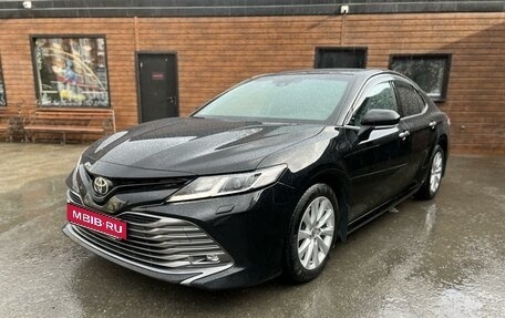 Toyota Camry, 2019 год, 2 990 000 рублей, 1 фотография