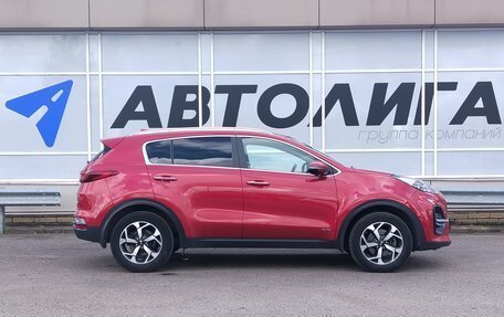 KIA Sportage IV рестайлинг, 2019 год, 2 249 000 рублей, 3 фотография