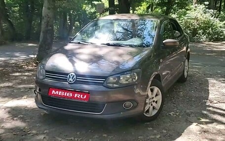 Volkswagen Polo VI (EU Market), 2015 год, 780 000 рублей, 1 фотография