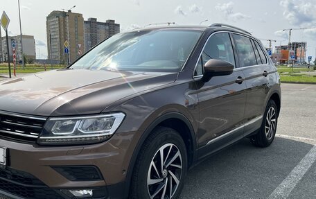 Volkswagen Tiguan II, 2018 год, 2 550 000 рублей, 1 фотография