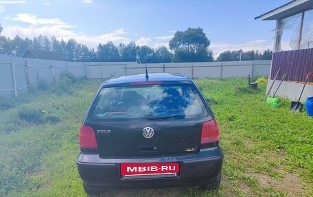 Volkswagen Polo III рестайлинг, 2001 год, 230 000 рублей, 3 фотография