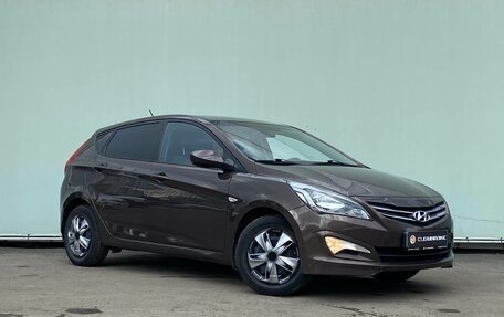 Hyundai Solaris II рестайлинг, 2015 год, 1 079 000 рублей, 3 фотография