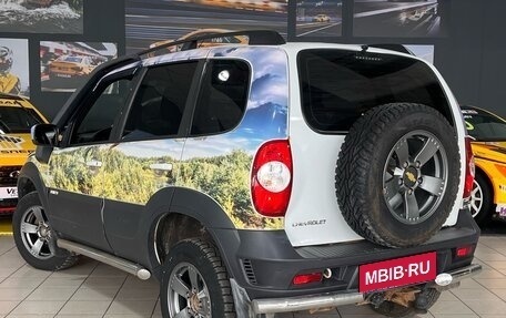 Chevrolet Niva I рестайлинг, 2016 год, 595 000 рублей, 3 фотография