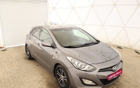 Hyundai i30 II рестайлинг, 2013 год, 1 195 000 рублей, 1 фотография