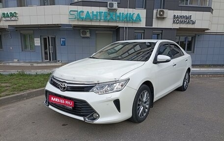 Toyota Camry, 2016 год, 1 900 000 рублей, 1 фотография