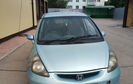 Honda Fit III, 2003 год, 400 000 рублей, 1 фотография