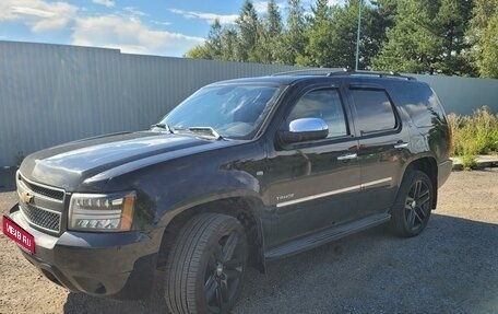 Chevrolet Tahoe III, 2013 год, 2 500 000 рублей, 1 фотография