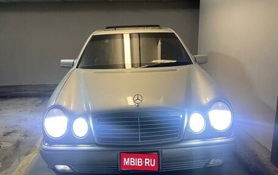 Mercedes-Benz E-Класс, 1996 год, 900 000 рублей, 1 фотография