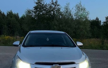 Chevrolet Cruze II, 2011 год, 740 000 рублей, 1 фотография