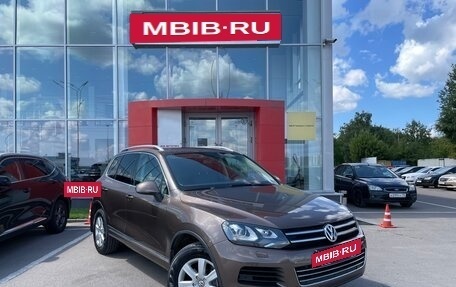 Volkswagen Touareg III, 2013 год, 2 335 000 рублей, 3 фотография