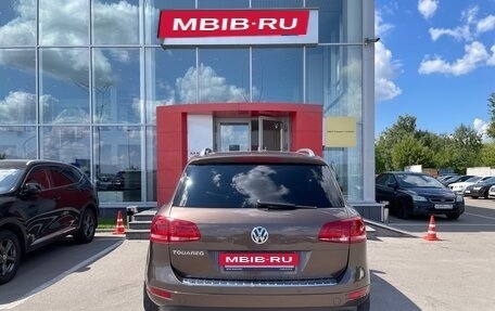 Volkswagen Touareg III, 2013 год, 2 335 000 рублей, 6 фотография