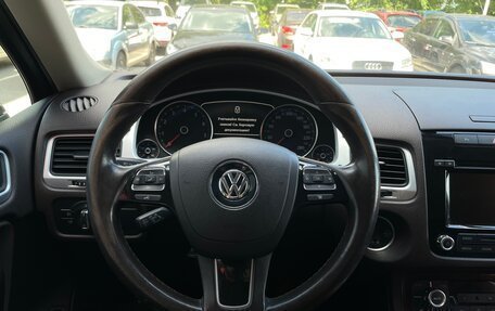 Volkswagen Touareg III, 2013 год, 2 335 000 рублей, 16 фотография