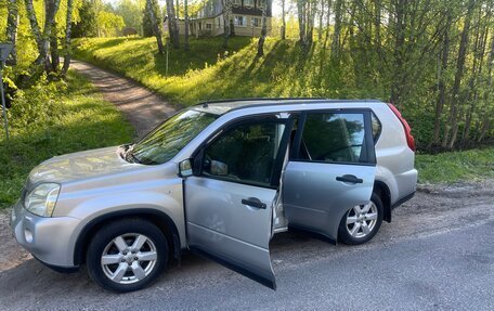 Nissan X-Trail, 2007 год, 1 000 000 рублей, 2 фотография