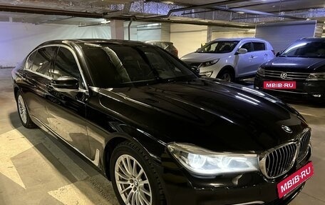 BMW 7 серия, 2018 год, 4 950 000 рублей, 2 фотография