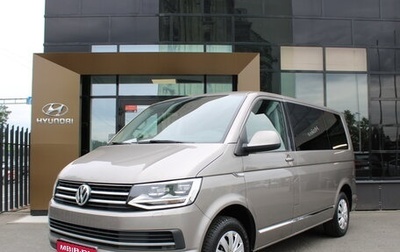 Volkswagen Caravelle T6 рестайлинг, 2016 год, 3 199 000 рублей, 1 фотография