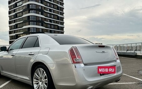 Chrysler 300C II, 2012 год, 1 500 000 рублей, 6 фотография