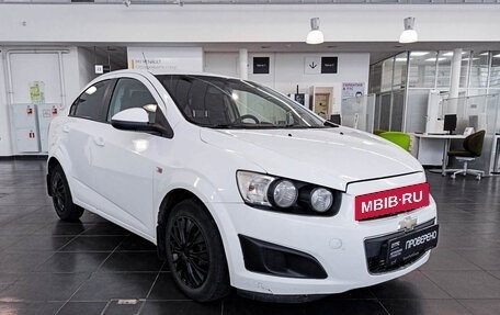 Chevrolet Aveo III, 2012 год, 665 000 рублей, 3 фотография