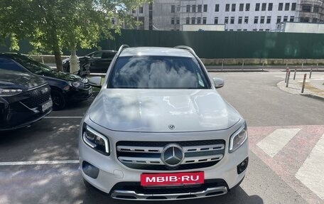 Mercedes-Benz GLB, 2020 год, 3 700 000 рублей, 3 фотография