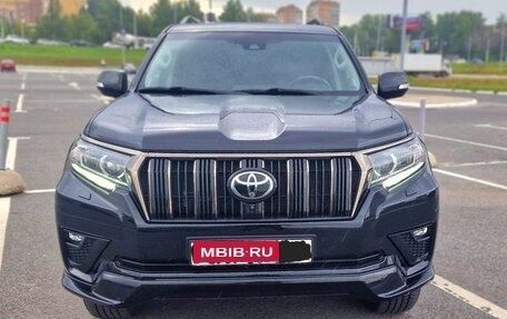 Toyota Land Cruiser Prado 150 рестайлинг 2, 2020 год, 7 282 000 рублей, 1 фотография