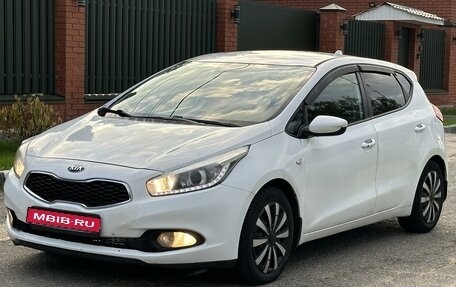 KIA cee'd III, 2012 год, 595 000 рублей, 1 фотография