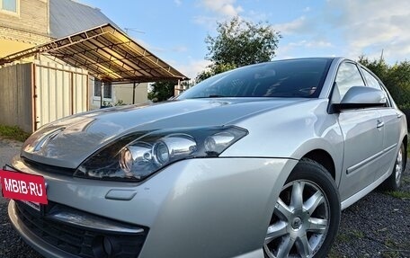 Renault Laguna III рестайлинг, 2008 год, 720 000 рублей, 3 фотография