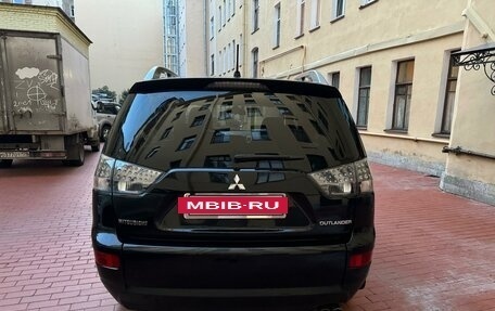 Mitsubishi Outlander III рестайлинг 3, 2007 год, 1 499 999 рублей, 5 фотография