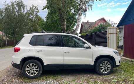 Volkswagen Tiguan I, 2012 год, 1 590 000 рублей, 4 фотография