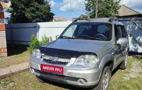 Chevrolet Niva I рестайлинг, 2011 год, 550 000 рублей, 1 фотография