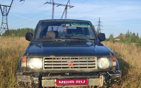 Mitsubishi Pajero III рестайлинг, 1992 год, 450 000 рублей, 1 фотография