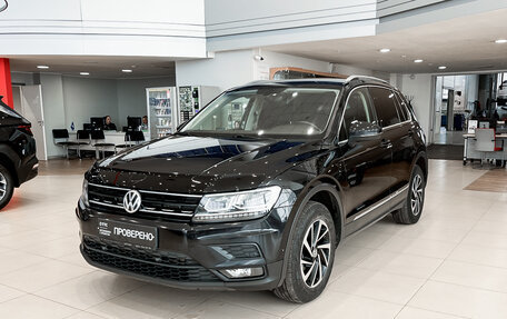 Volkswagen Tiguan II, 2018 год, 2 550 000 рублей, 1 фотография