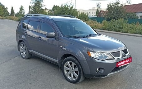 Mitsubishi Outlander III рестайлинг 3, 2007 год, 1 250 000 рублей, 2 фотография