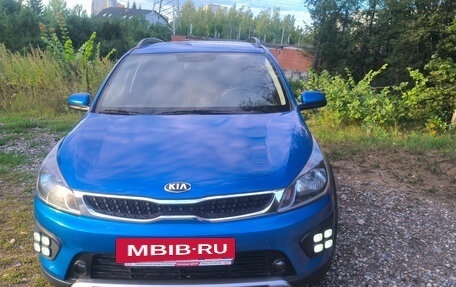 KIA Rio IV, 2018 год, 1 550 000 рублей, 2 фотография