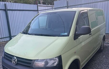 Volkswagen Transporter T5 рестайлинг, 2015 год, 1 350 000 рублей, 1 фотография