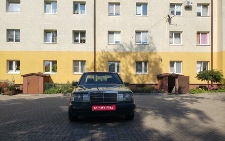 Mercedes-Benz W124, 1990 год, 430 000 рублей, 1 фотография