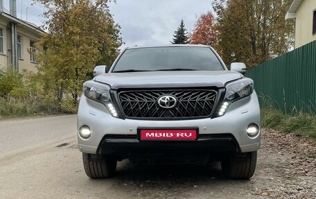 Toyota Land Cruiser Prado 150 рестайлинг 2, 2012 год, 3 200 000 рублей, 1 фотография