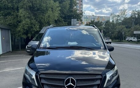 Mercedes-Benz Vito, 2018 год, 3 500 000 рублей, 1 фотография