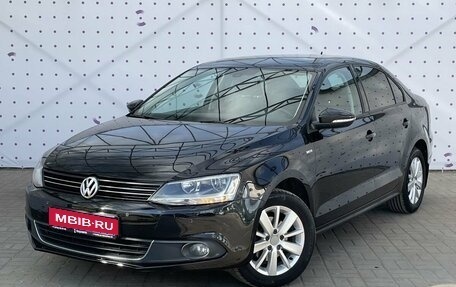 Volkswagen Jetta VI, 2013 год, 1 240 000 рублей, 1 фотография