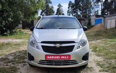 Chevrolet Spark III, 2013 год, 750 000 рублей, 1 фотография