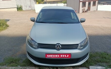 Volkswagen Polo VI (EU Market), 2014 год, 830 000 рублей, 1 фотография