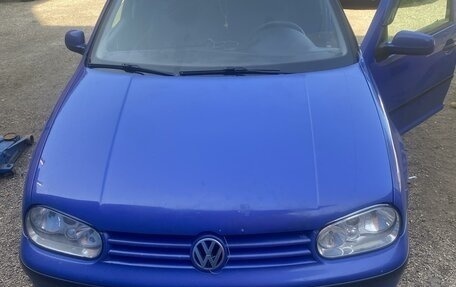 Volkswagen Golf IV, 2001 год, 350 000 рублей, 1 фотография