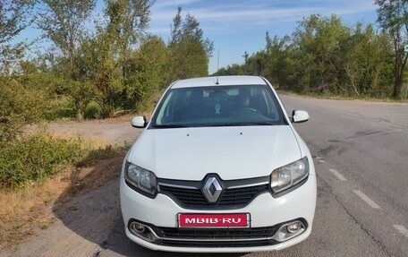 Renault Logan II, 2014 год, 650 000 рублей, 1 фотография