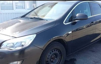 Opel Astra J, 2011 год, 670 000 рублей, 1 фотография